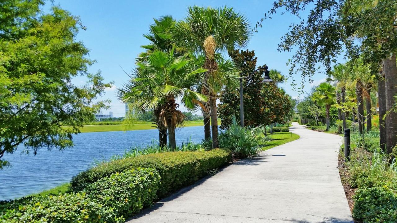 Stunning Lakeview Condo Wprivate Balcony Kissimmee Luaran gambar