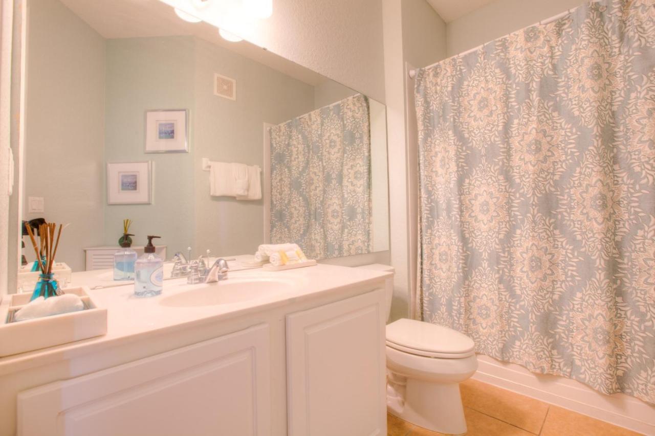 Stunning Lakeview Condo Wprivate Balcony Kissimmee Luaran gambar