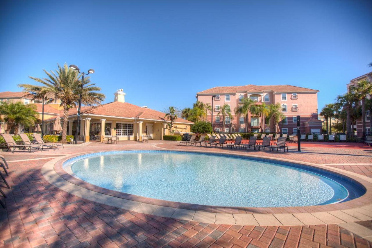 Stunning Lakeview Condo Wprivate Balcony Kissimmee Luaran gambar